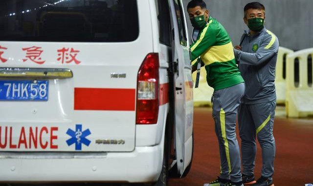 世界杯官方正版软件下载-奥古难回比埃拉又伤了！国安失双核比利奇更头疼