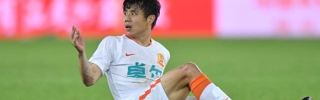 世界杯手机观看平台安装-蒿俊闵时隔20年回乡作战 拼尽全力武汉仍8轮不胜