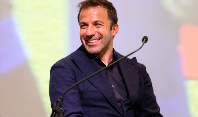 世界杯客户端更新说明-皮耶罗：尤文取得一场令人信服的胜利，在欧冠积分榜占据有利位置